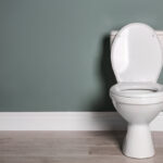 トイレの手洗い管の水が止まらない！原因と対処法をご紹介！